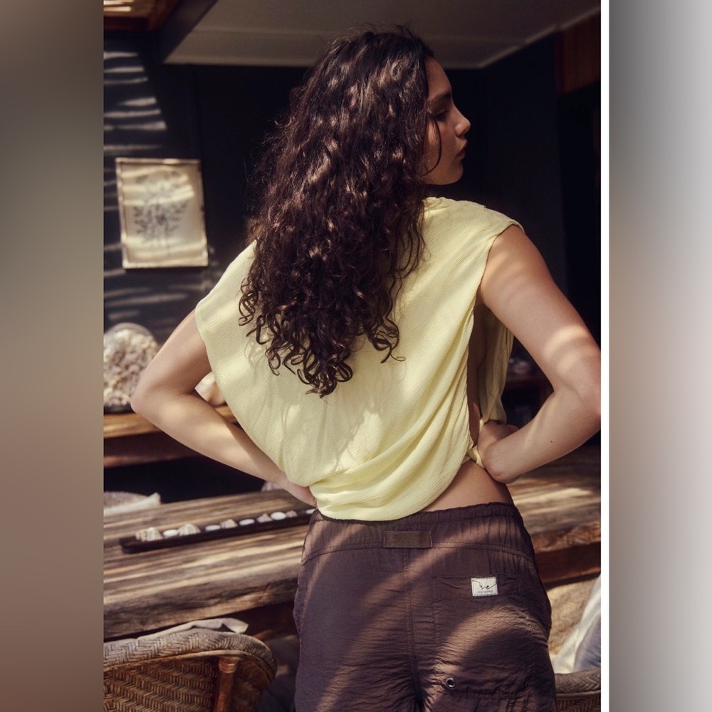 FREE PEOPLE DARIA TOP - Picture 2 of 16